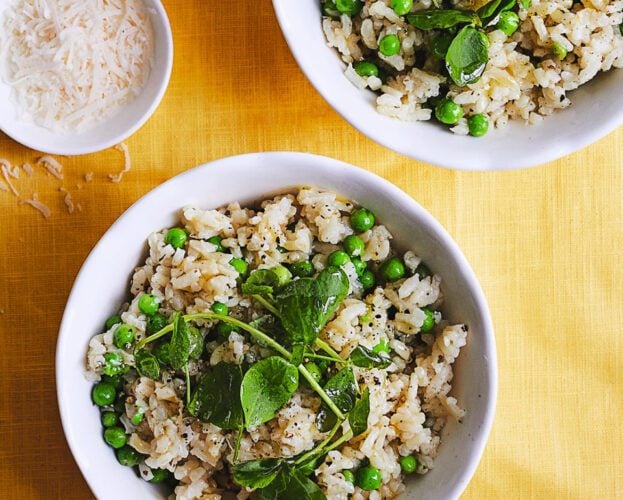 Pressure cooker pea, mint and parmesan risotto