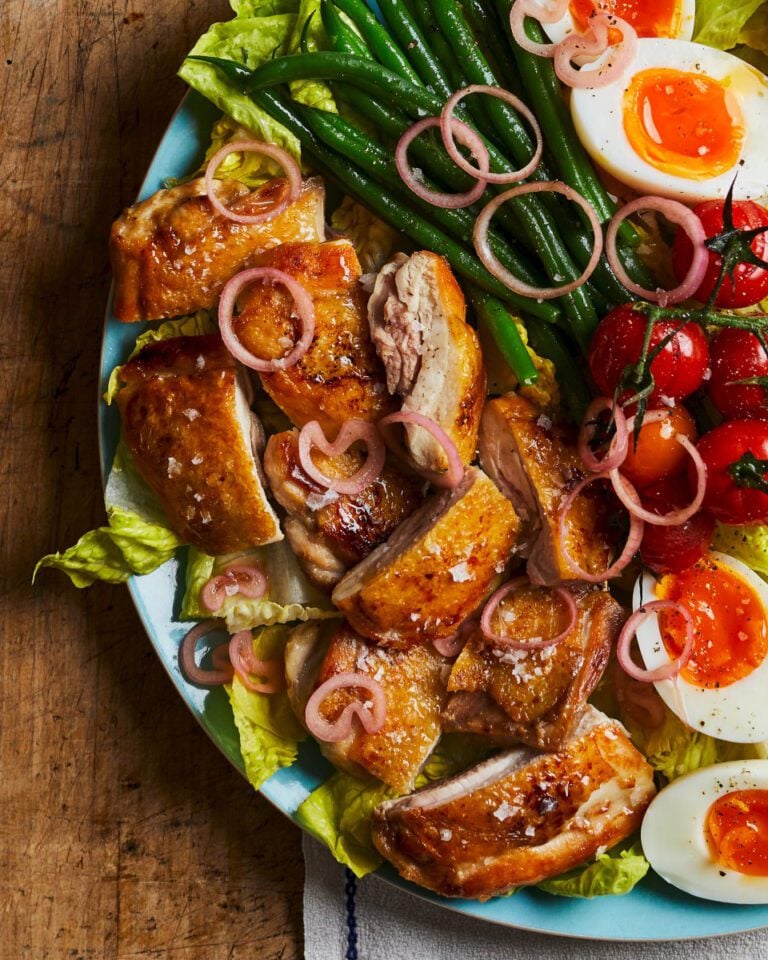 Crispy chicken niçoise