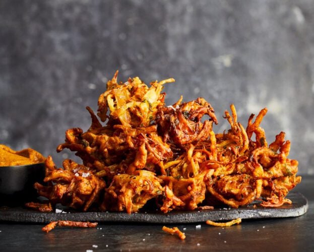 Fennel and onion pakoras