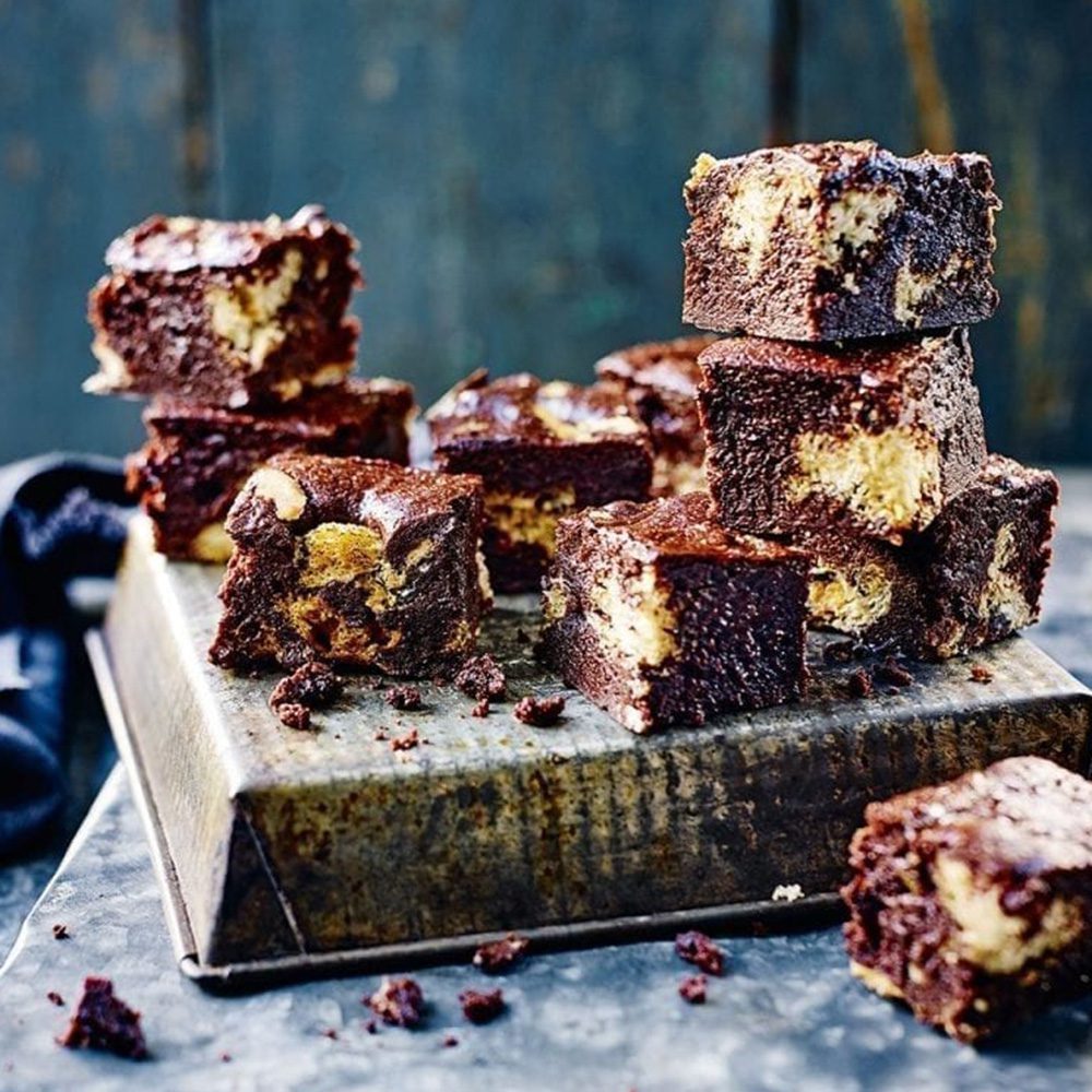 Hot cross bun brownies