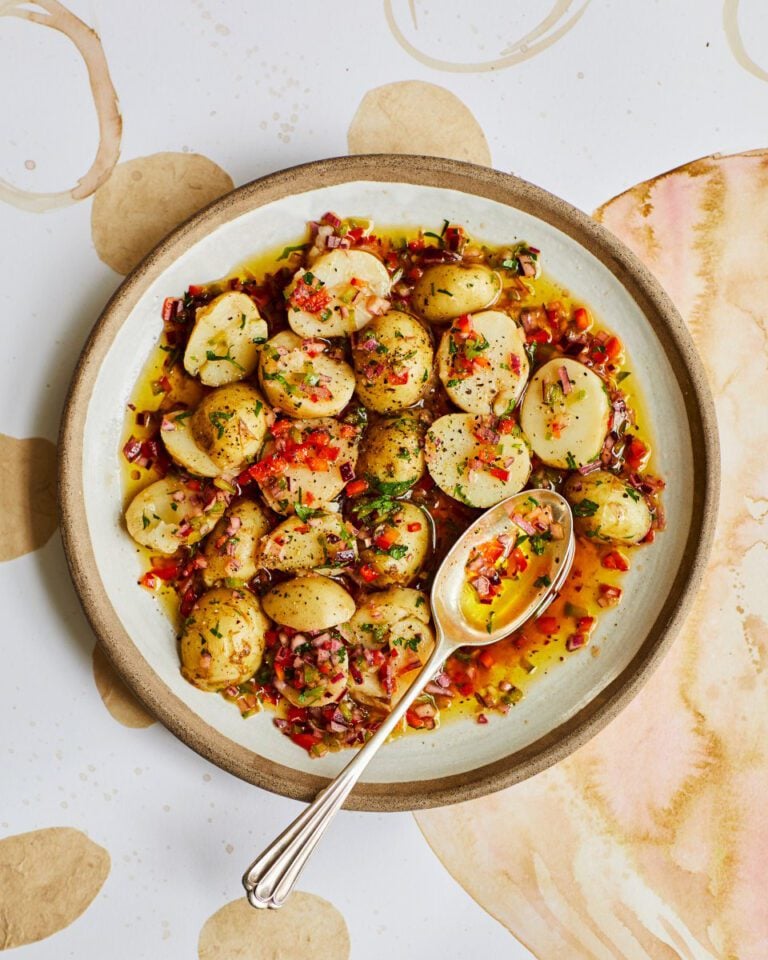 Patatas aliñadas (Spanish potato salad)