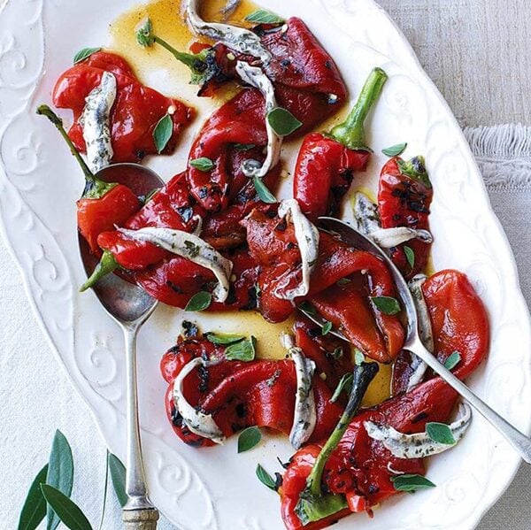 Peppers with anchovies