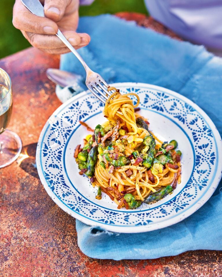 Gennaro Contaldo’s asparagus carbonara