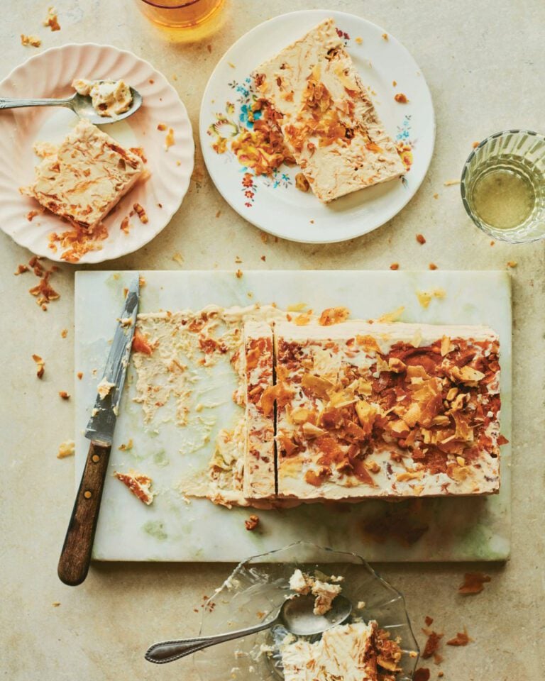 Baklava ricotta semifreddo