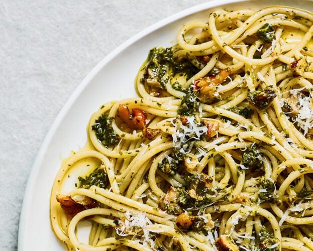 Walnut and four-herb green sauce pesto recipe