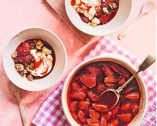 Balsamic-roasted strawberries with mascarpone