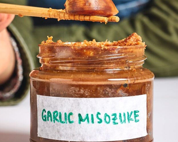 Garlic misozuke