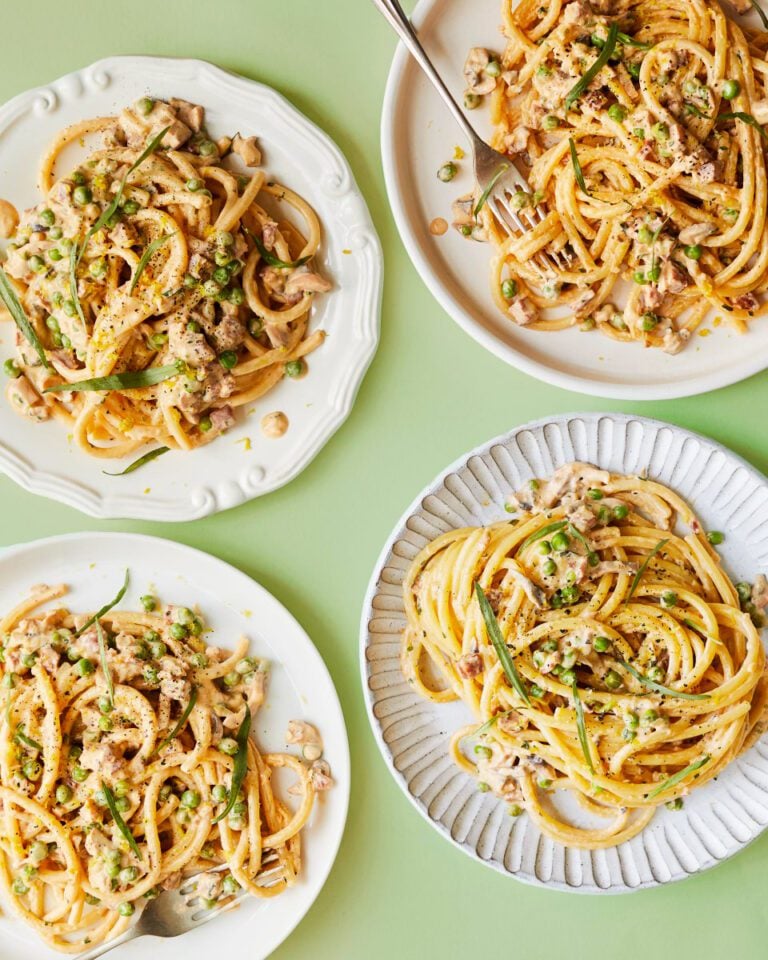 Creamy bucatini with chorizo and mushrooms