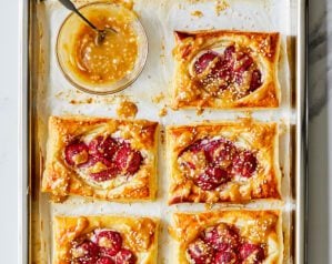 Metal, ceramic, glass, enamel: What type of bakeware is best?