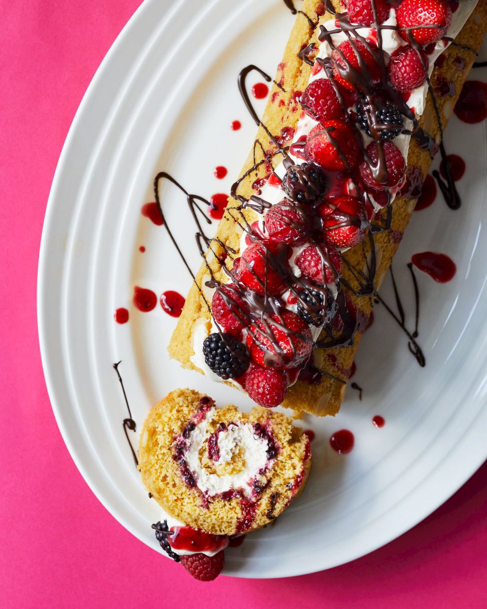 Best-of-the-best summer swiss roll - delicious. magazine
