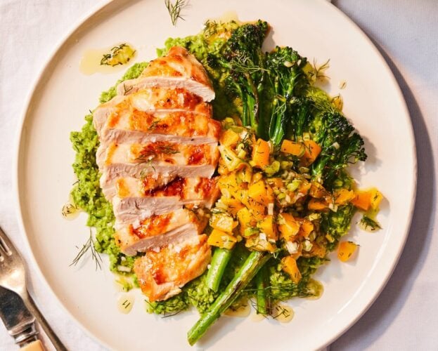 Chicken with peas, tenderstem broccoli and peach dressing