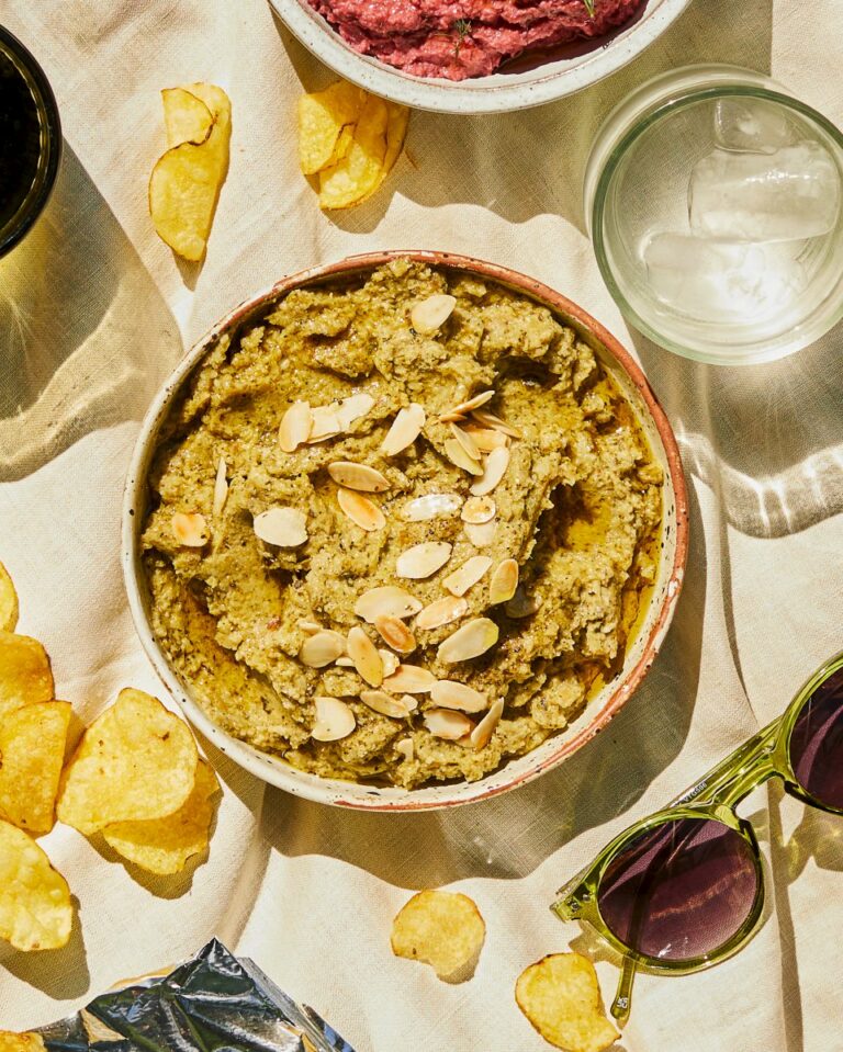 Artichoke and white bean dip