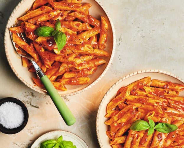 Ziti spezzati nduja e ricotta (ziti with ’nduja and salted ricotta)