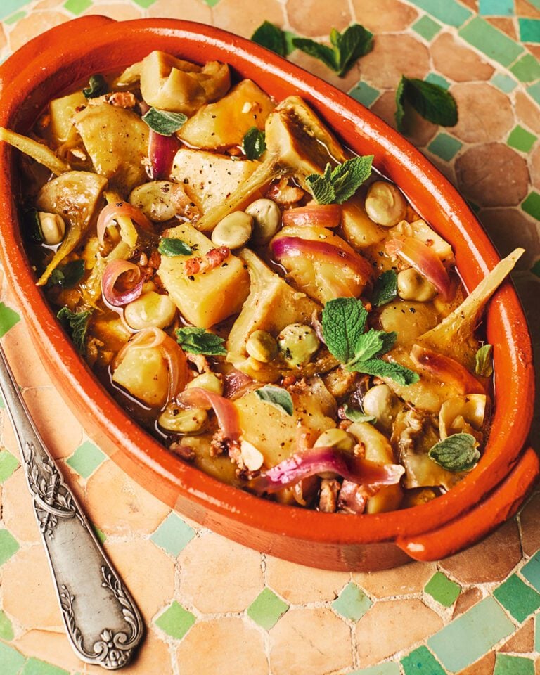 Ciaudedda (artichoke and pancetta stew)