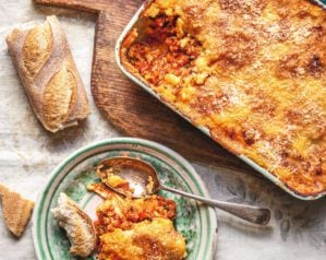 Lasagne di salsiccia piccante e polenta (spicy sausage and polenta lasagne)