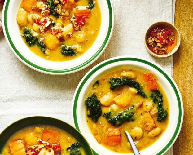 Brothy beans with pumpkin