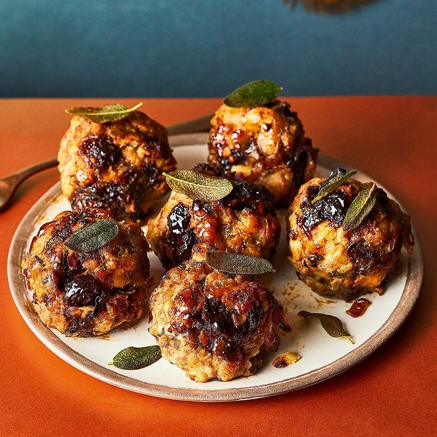 Sausage, sage, prune and onion stuffing