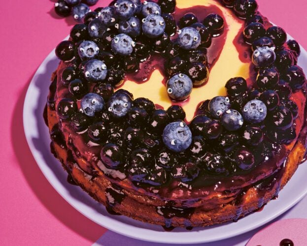 Kim-Joy’s blueberry escapee cheesecake