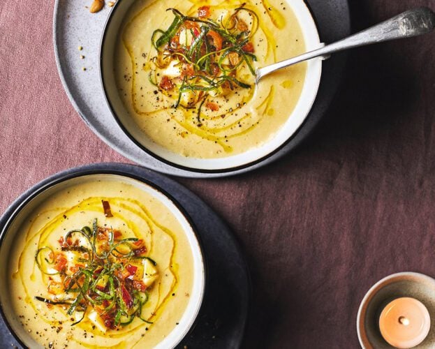 Creamy turkey and leek soup
