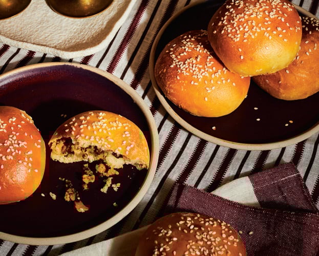 Mini laab (larb) buns
