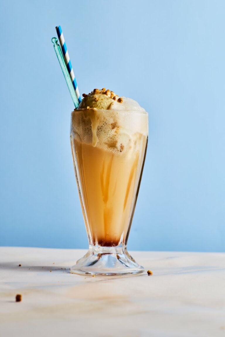 Spiced ginger beer float