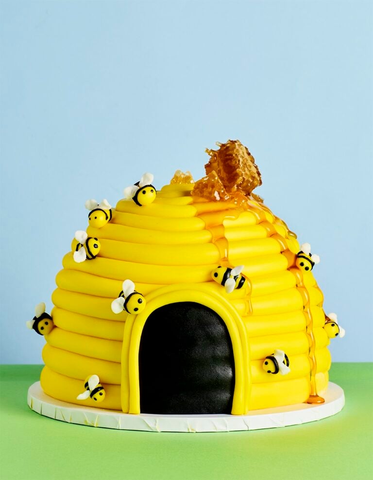 Beehive cake