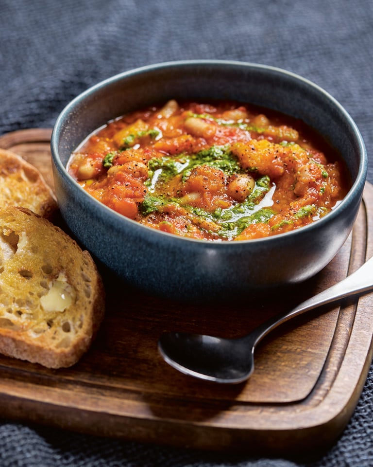 Slow cooker squash, cannellini bean and pesto stew