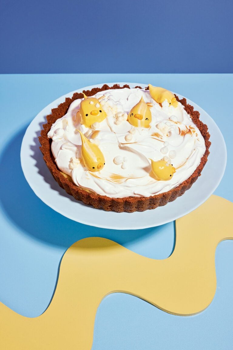 Kim-Joy’s lemon meringue pie bubble bath