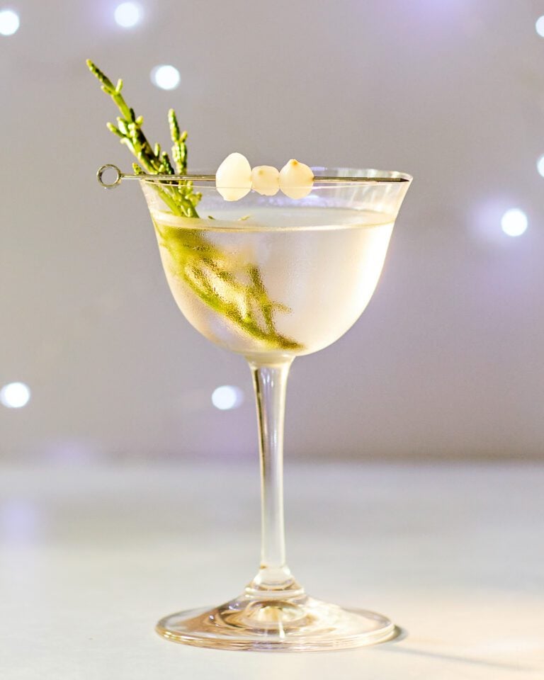 Make-ahead ‘mistletoe’ martini for a crowd