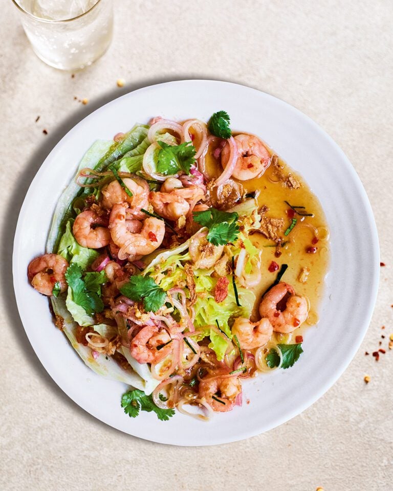 Thai prawn salad (Pla goong)