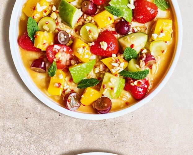 Thai fruit salad (Yum-pol-la-mai )