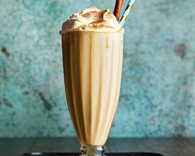 Chai latte milkshake