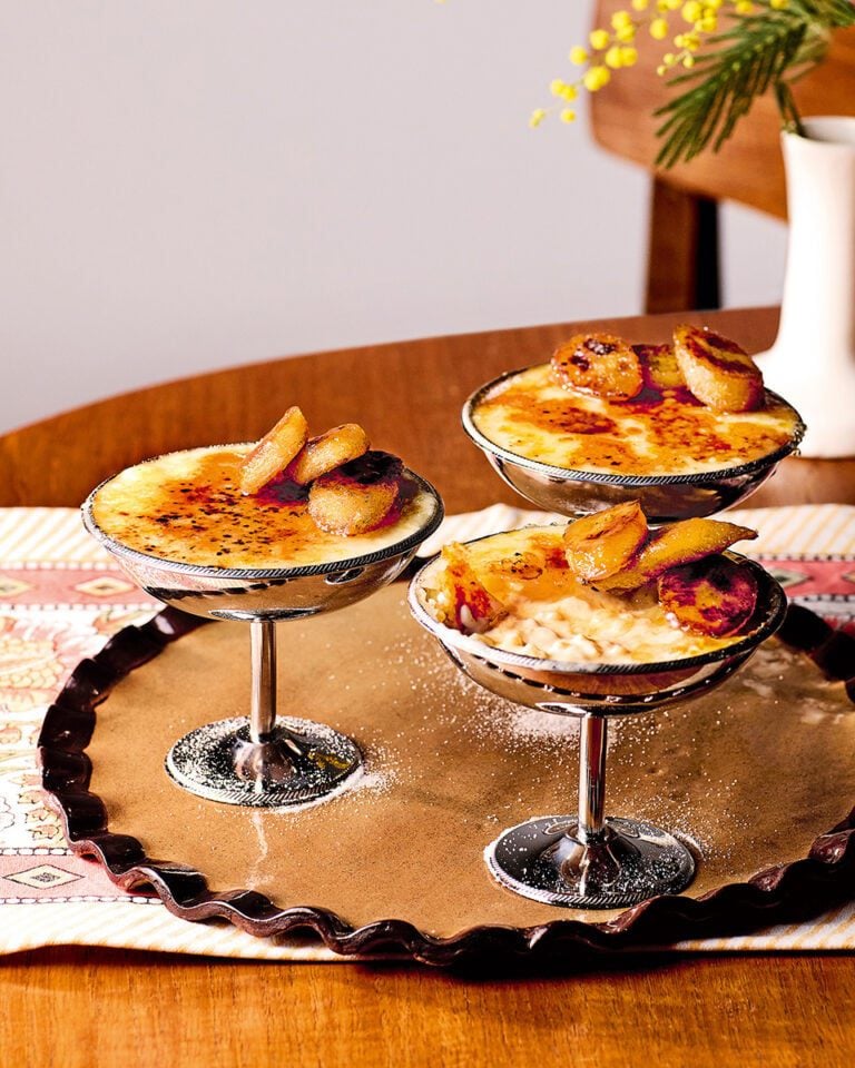 Rice pudding brûlée with caramel bananas