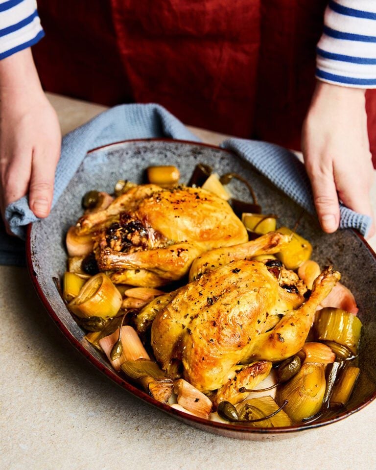 Poussins stuffed with olives, capers and prunes
