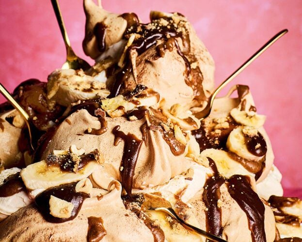 Giant banoffee eton mess