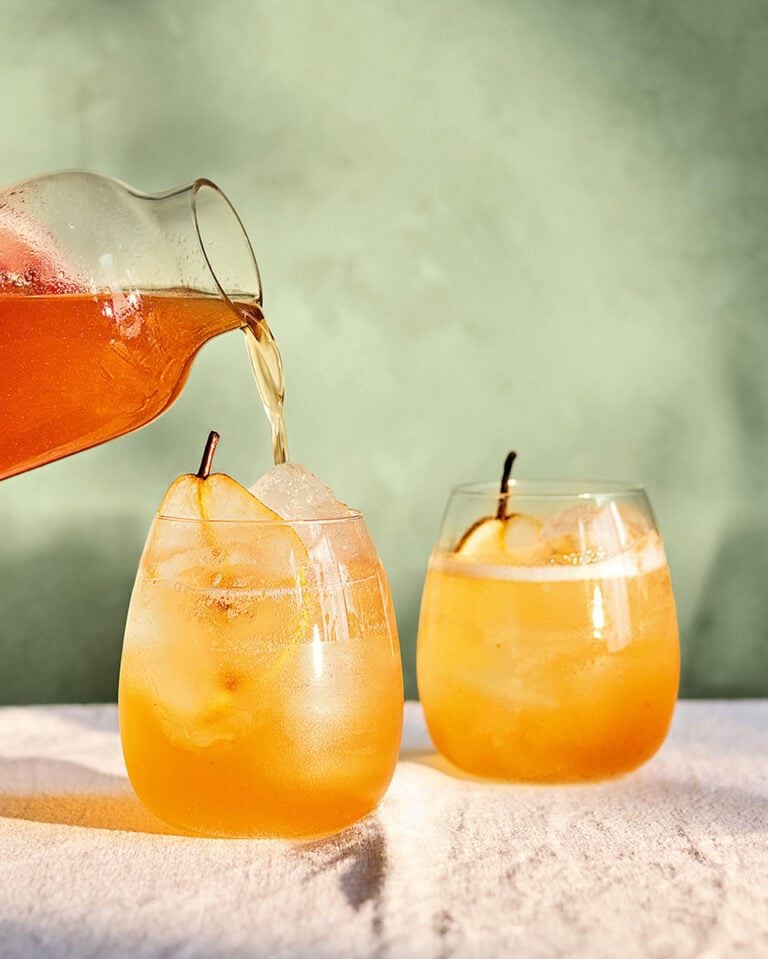 Elderflower and pear shrub (drinking vinegar)