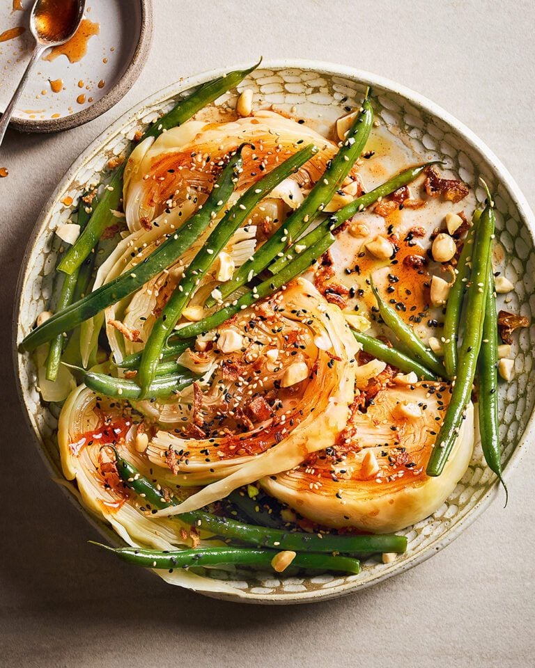 Steamed cabbage and green beans with chipotle honey crunch