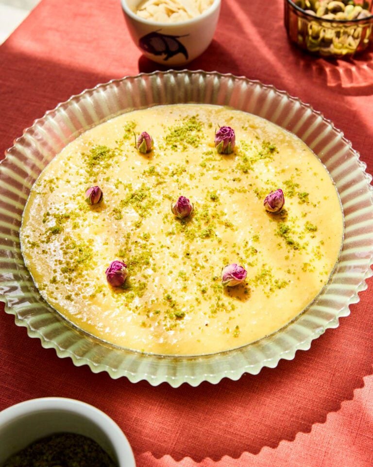 Aam firni (Bangladeshi mango and ground rice pudding)