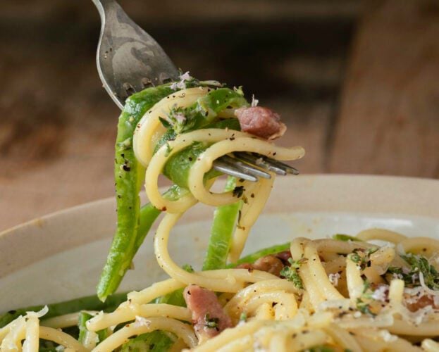 Runner bean carbonara